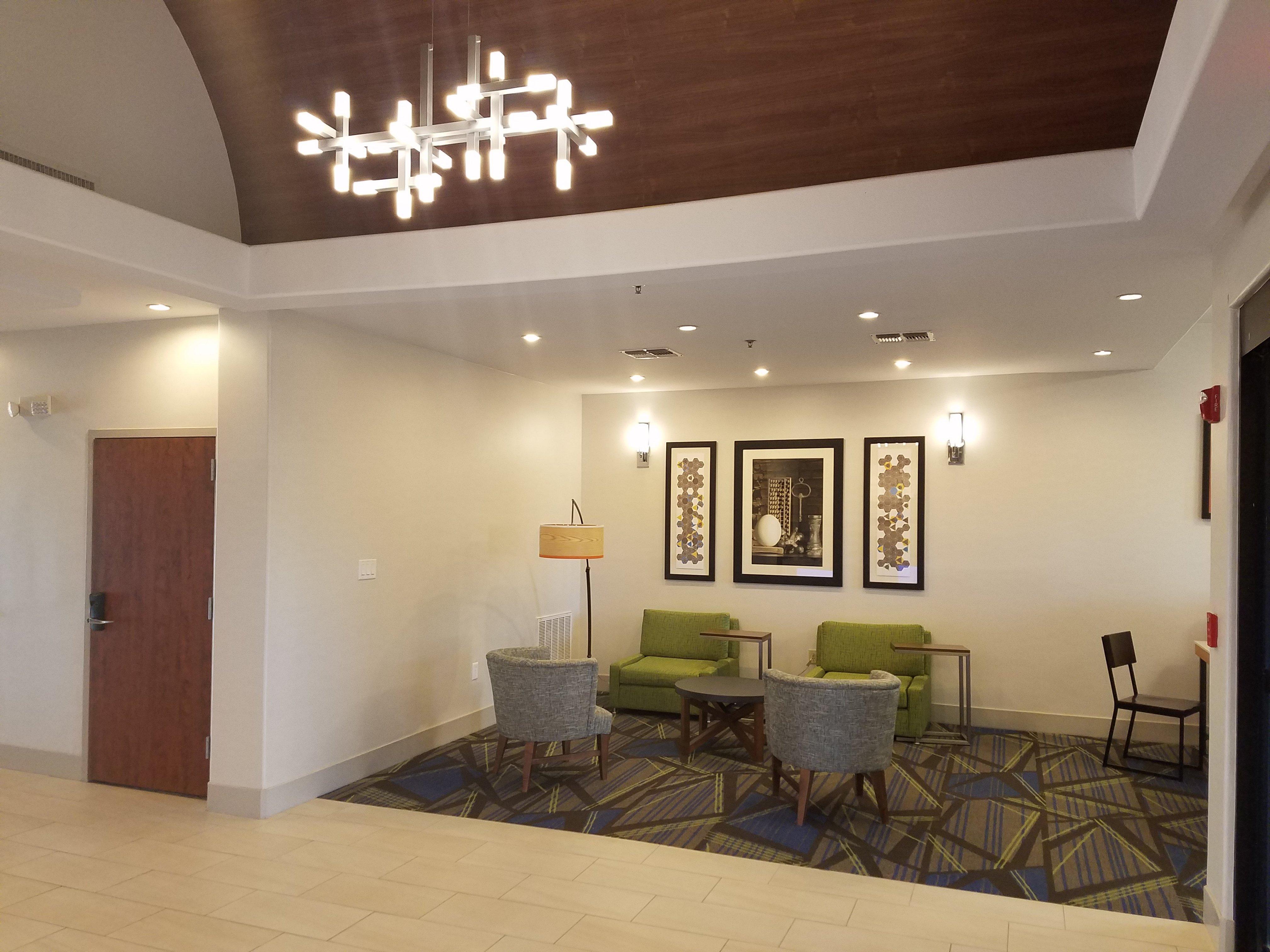 Holiday Inn Express Hotel & Suites Rio Grande City, An Ihg Hotel Екстериор снимка
