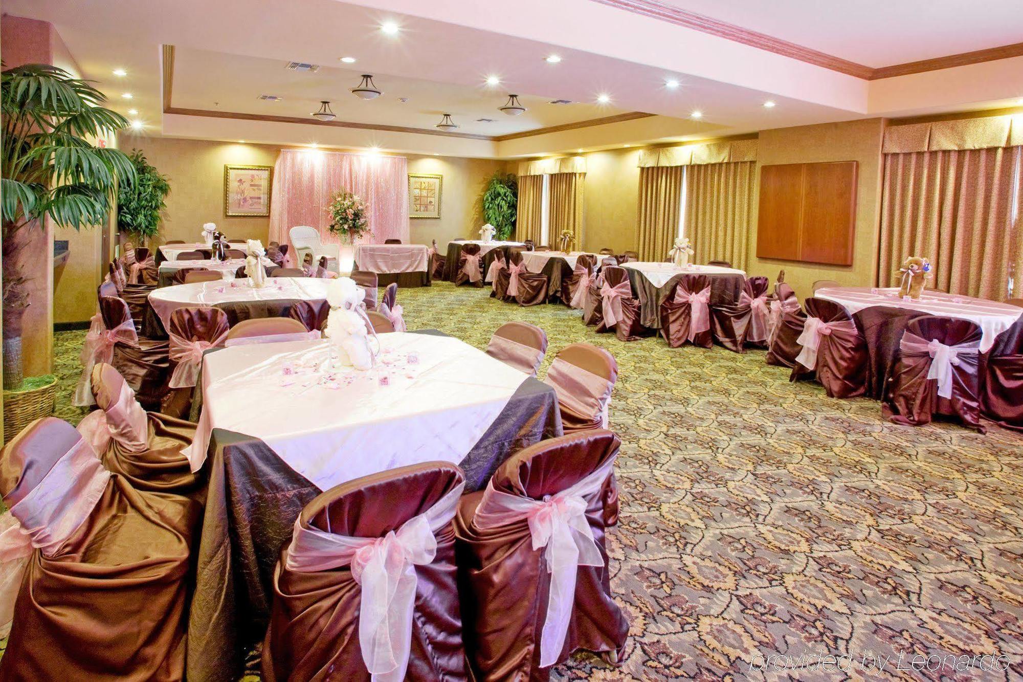 Holiday Inn Express Hotel & Suites Rio Grande City, An Ihg Hotel Ресторант снимка